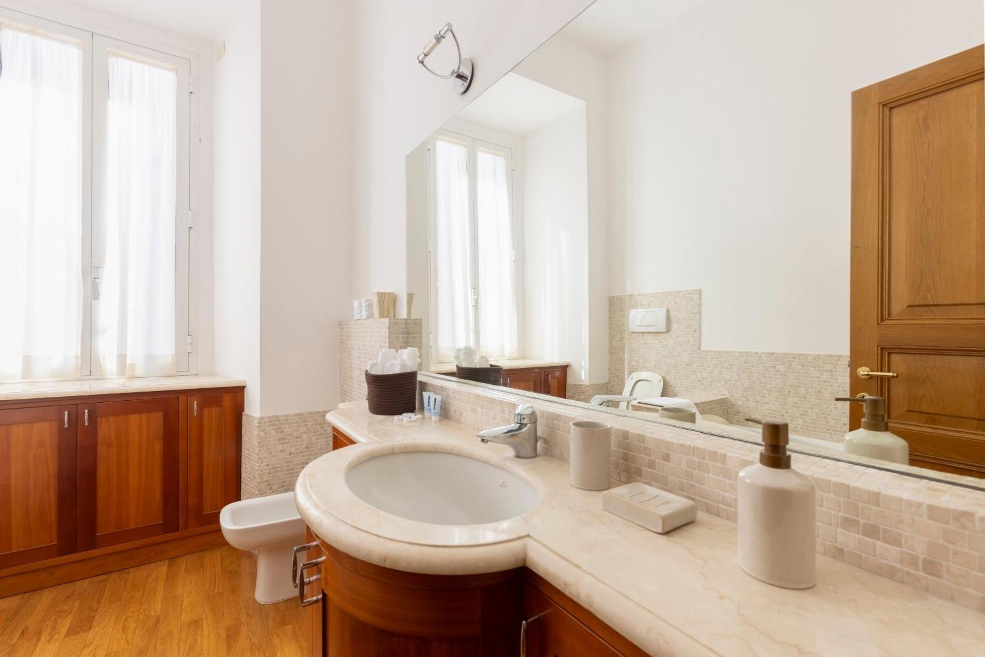 Pantheon Suites In Рим Экстерьер фото